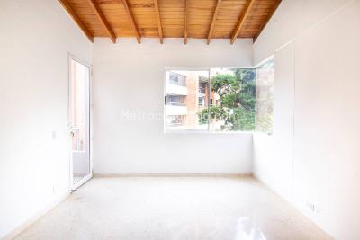 Apartamento en arriendo en El Tesoro, Medellín · foto 11 de 18