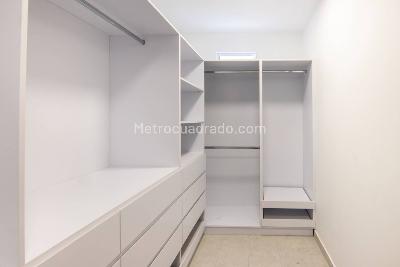 Apartamento en arriendo en El Tesoro, Medellín · foto 16 de 18