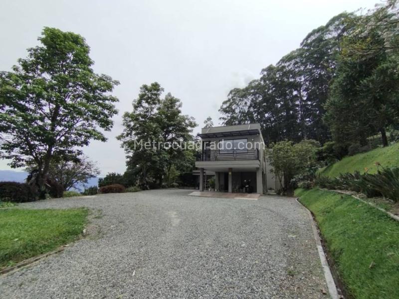 House in Envigado, Valle de Aburrá - Vista 2