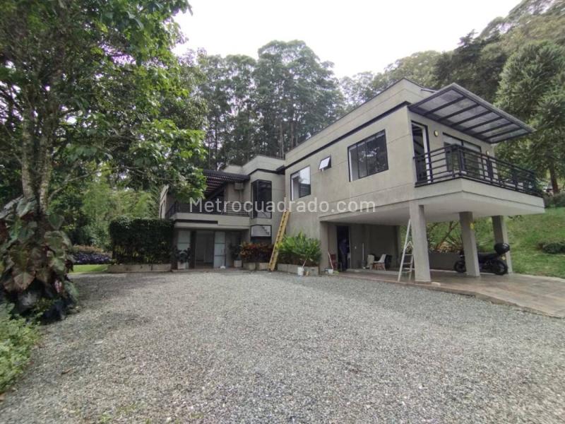 House in Envigado, Valle de Aburrá - Vista 3
