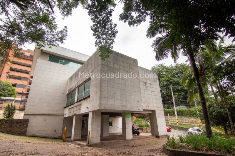 Local Comercial en Arriendo, Castropol, Medellín - Vista 3