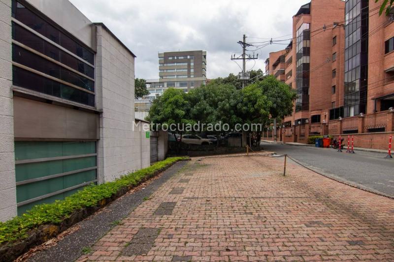 Local Comercial en Arriendo, Castropol, Medellín - Vista 4