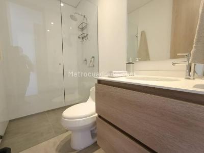 Apartamento de 1 alcoba en arriendo en El Poblado, Medellín, 96 m² · foto 18 de 19