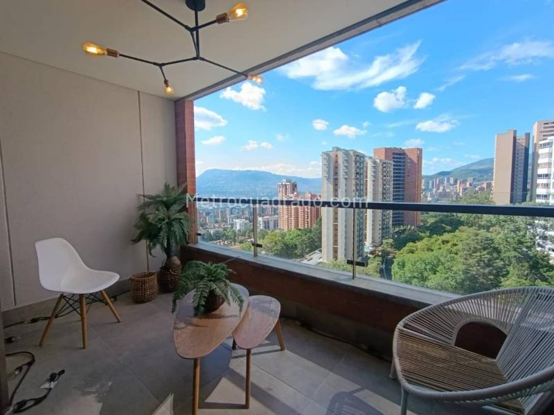 Cozy 1BR Furnished Apartment in Poblado