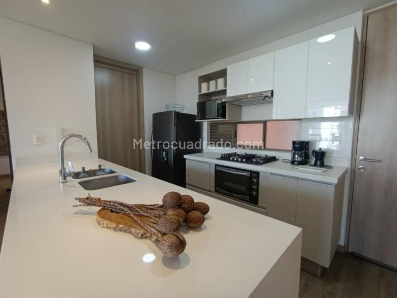Apartamento Amoblado de 1 Alcoba con Vista Panorámica en El Poblado - 5