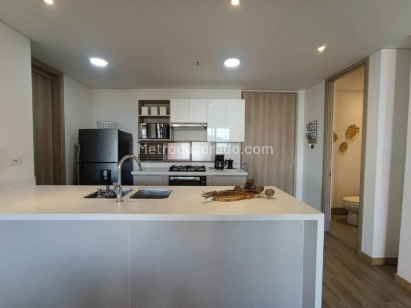 Apartamento Amoblado de 1 Alcoba con Vista Panorámica en El Poblado - 8