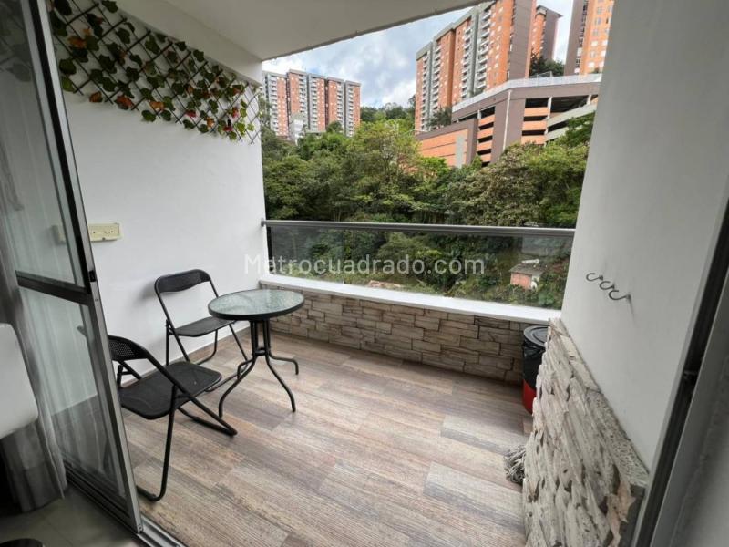 Furnished 3BR Apartment with Balcony in Envigado (Señorial) - 2
