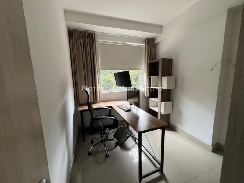 Furnished 3BR Apartment with Balcony in Envigado (Señorial) - 8