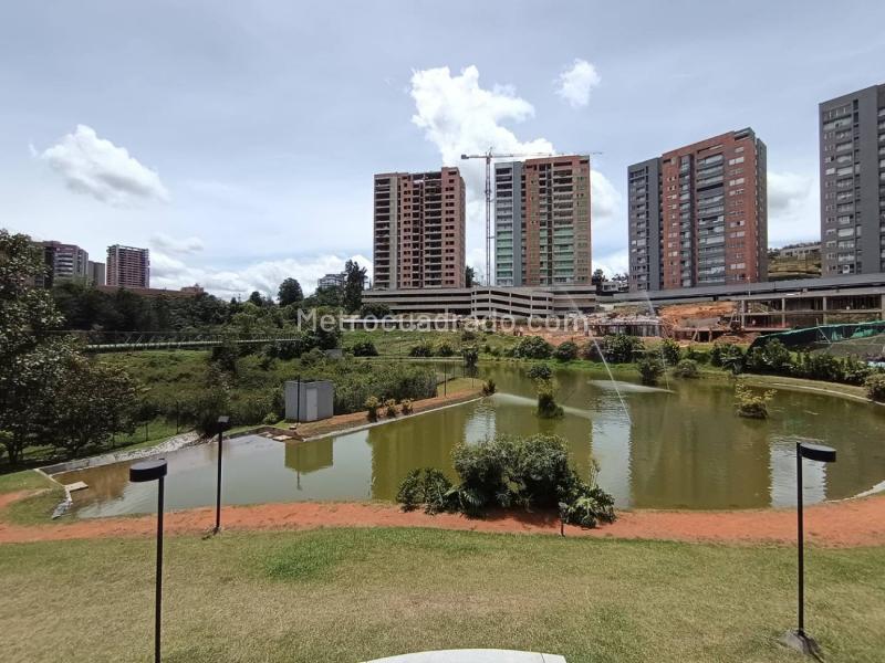 Apartamento Amoblado de 3 Habitaciones en Ojo de Agua