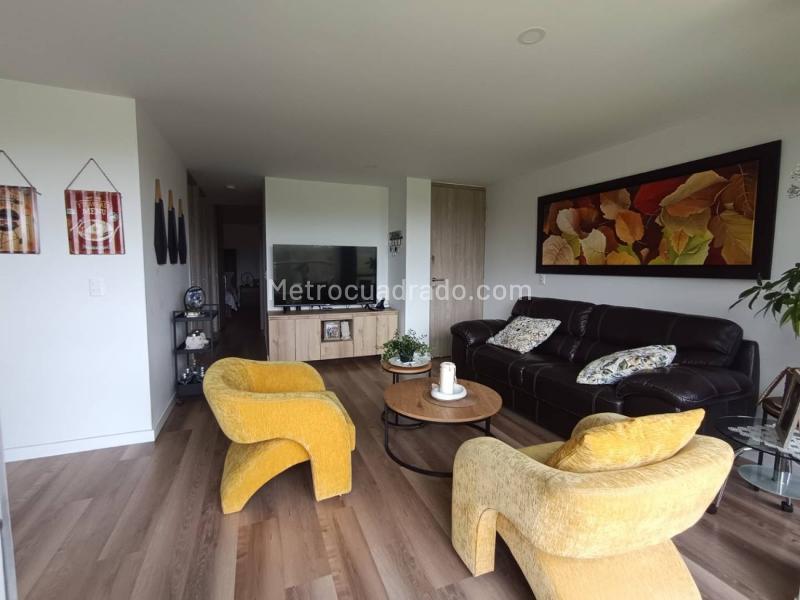 Apartamento Amoblado de 3 Habitaciones en Ojo de Agua - 7