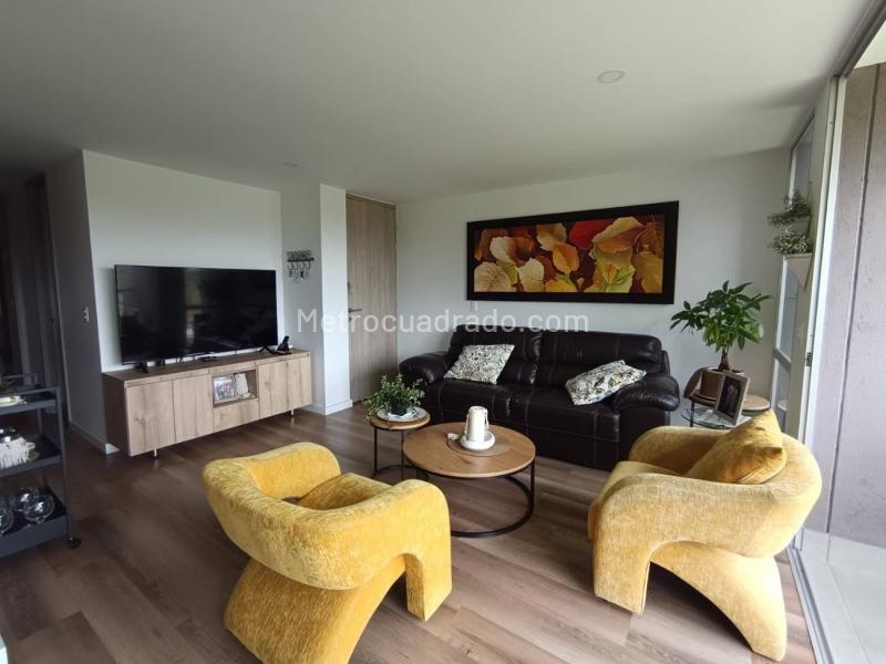 Apartamento Amoblado de 3 Habitaciones en Ojo de Agua - 8