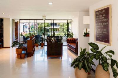 Apartamento en arriendo en El Poblado, Medellín · foto 4 de 10