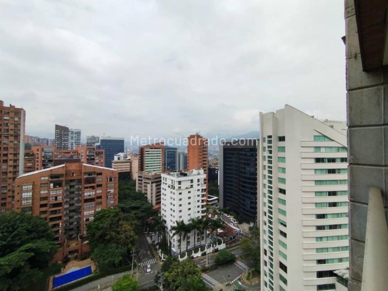 Espectacular Apartamento de 2 Alcobas en Loma de Los Parra - 2