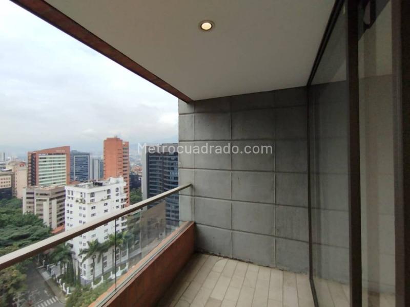 Espectacular Apartamento de 2 Alcobas en Loma de Los Parra - 3