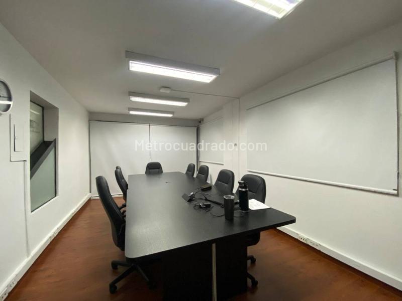 Casa Comercial en Arriendo en El Poblado - 5