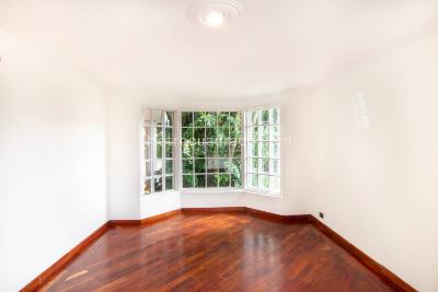 Casa de 4 alcobas en venta en El Tesoro, Medellín, 345 m² · foto 7 de 16