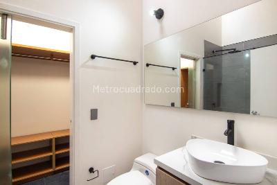 Casa de 4 alcobas en venta en El Tesoro, Medellín, 345 m² · foto 15 de 16