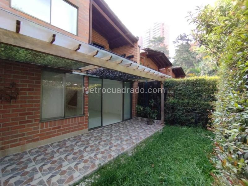 Casa Moderna de 3 Alcobas cerca a El Tesoro - 7