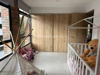 Apartamento en arriendo en Poblado, Medellín · foto 12 de 16