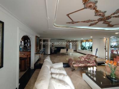 Apartamento en arriendo en Los Balsos, Medellín · foto 11 de 20