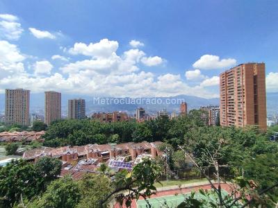 Apartamento en arriendo en Los Balsos, Medellín · foto 4 de 20