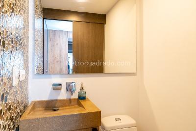 Apartamento de 2 alcobas en arriendo en Castropol, Medellín, 117 m² · foto 15 de 17