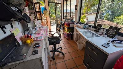 Casa de 3 alcobas en arriendo en Los Balsos, Medellín, 2000 m² · foto 6 de 7