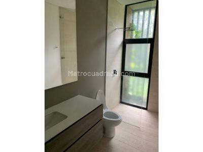 Apartamento de 3 alcobas en venta en San Lucas, Medellín, 335 m² · foto 13 de 19