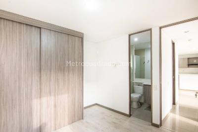 Apartamento de 2 alcobas en venta en Pilsen, Itagüí, 62 m² · foto 5 de 10