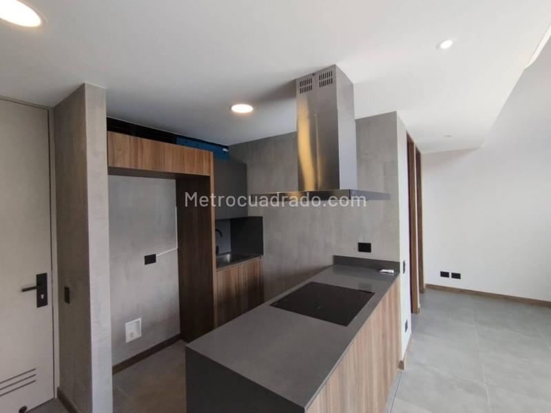Stylish 1BR Duplex Apartment in Altos Del Poblado - 7