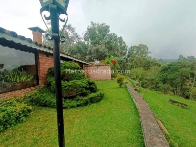 Casa de 2 alcobas en venta en Alto De Palmas, Envigado · foto 2 de 20