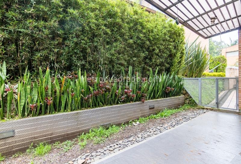 3BR House with 4 Baths in El Tesoro (2 Levels) - 7