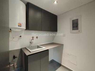 Apartaestudio en arriendo en Las Lomas, Medellín · foto 10 de 18