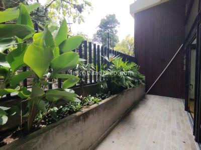 Apartaestudio en Arriendo, Las Lomas, Medellín en Las Lomas