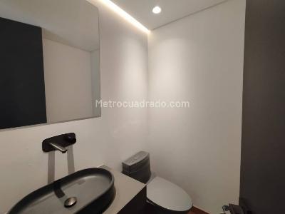 Apartaestudio en arriendo en Las Lomas, Medellín · foto 9 de 18
