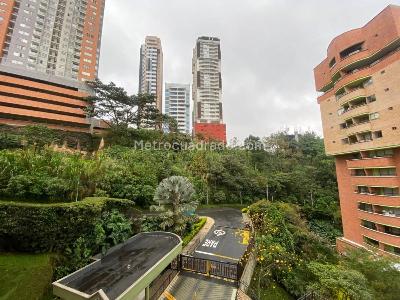 Apartamento de 3 alcobas en venta en Las Lomitas, Sabaneta, 110 m² · foto 3 de 19