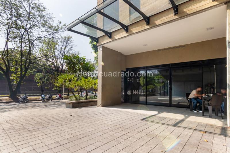 Local Comercial en Arriendo, Aguacatala, Medellín - Widok 4