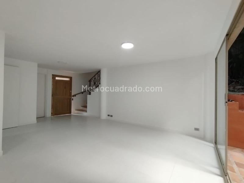 Elegant 3BR House in Alejandria - 6