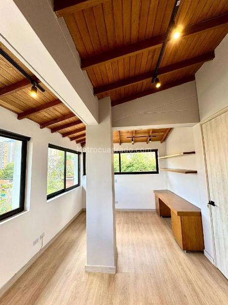 Remodeled 2BR Apartment with Natural Light - 7