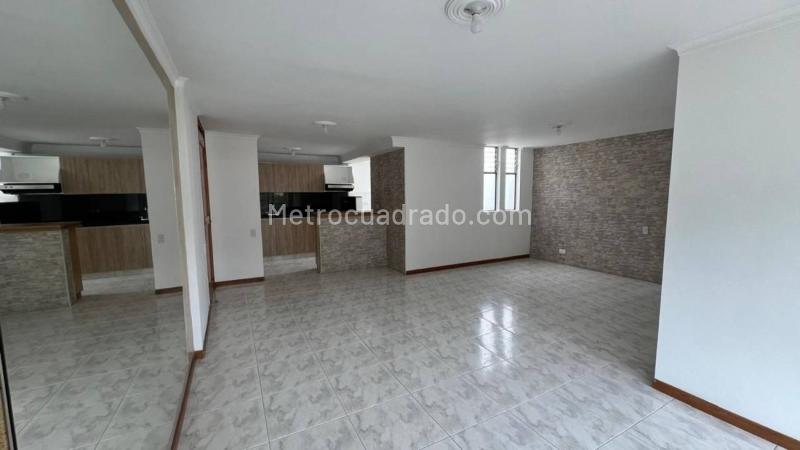 Duplex Penthouse with 4BR in El Poblado - 2