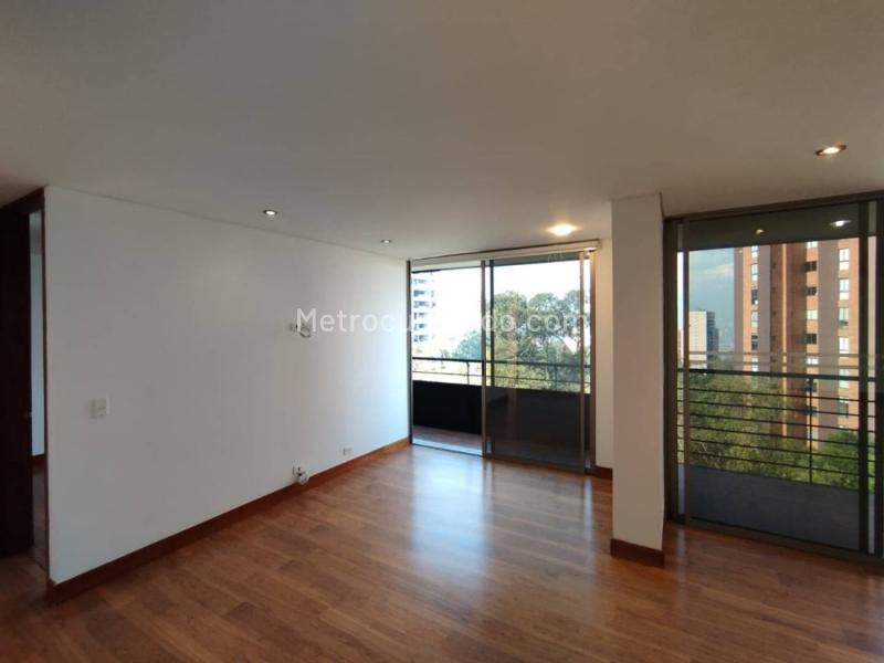 Apartamento Exclusivo de 2 Alcobas en Loma de los González - 7