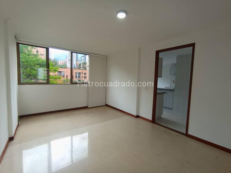 Comfortable 3BR Apartment with City View in Loma Del Campestre - 5