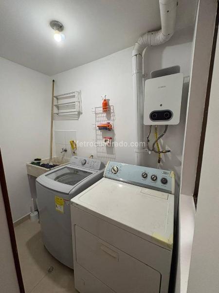 Apartamento Amoblado de 3 Alcobas en Cola del Zorro - 8