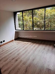 Apartamento de 3 alcobas en arriendo en Las Lomas, Medellín, 110 m² · foto 3 de 13