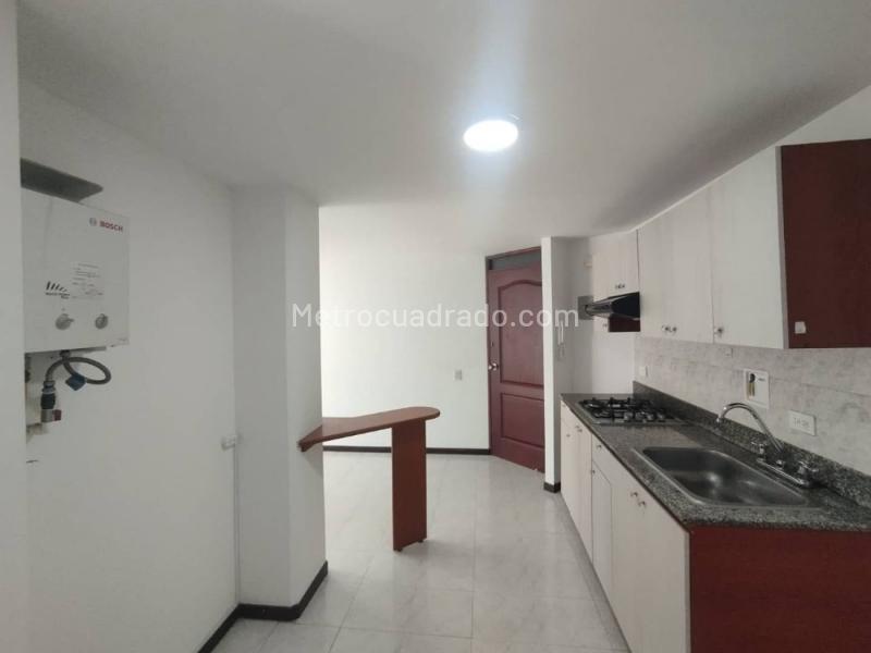 2BR Duplex Apartment with Private Parking in La Loma del Indio - 5