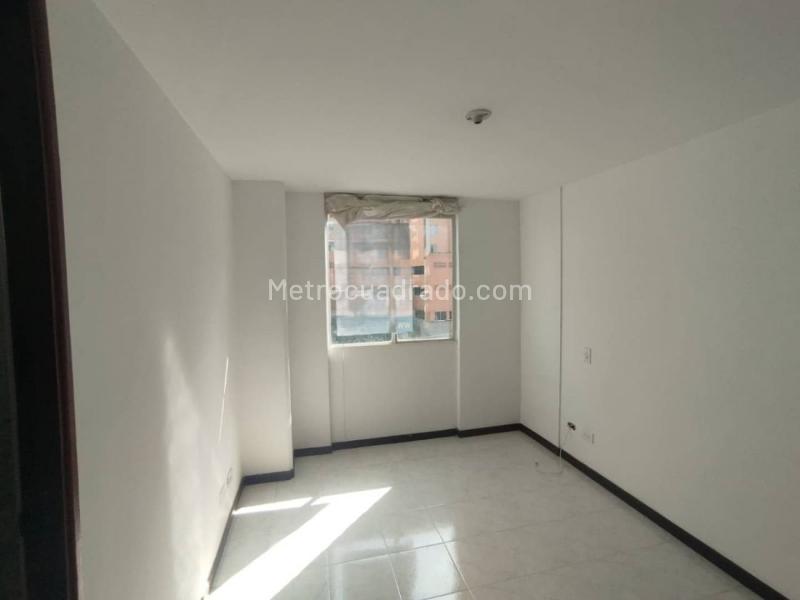 2BR Duplex Apartment with Private Parking in La Loma del Indio - 9