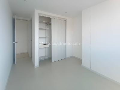 Apartamento en venta en Castropol, Medellín · foto 6 de 10