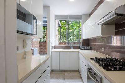 Apartamento de 3 alcobas en venta en Provenza, Medellín, 287 m² · foto 7 de 20