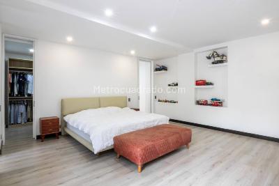 Apartamento de 3 alcobas en venta en Provenza, Medellín, 287 m² · foto 11 de 20