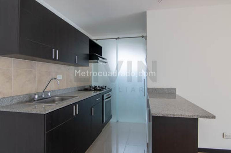 2BR Apartment with Great Location in Loma De Los Gonzalez - 8